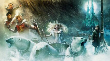 Chronicles of Narnia Lion Witch and the Wardrobe - back cover